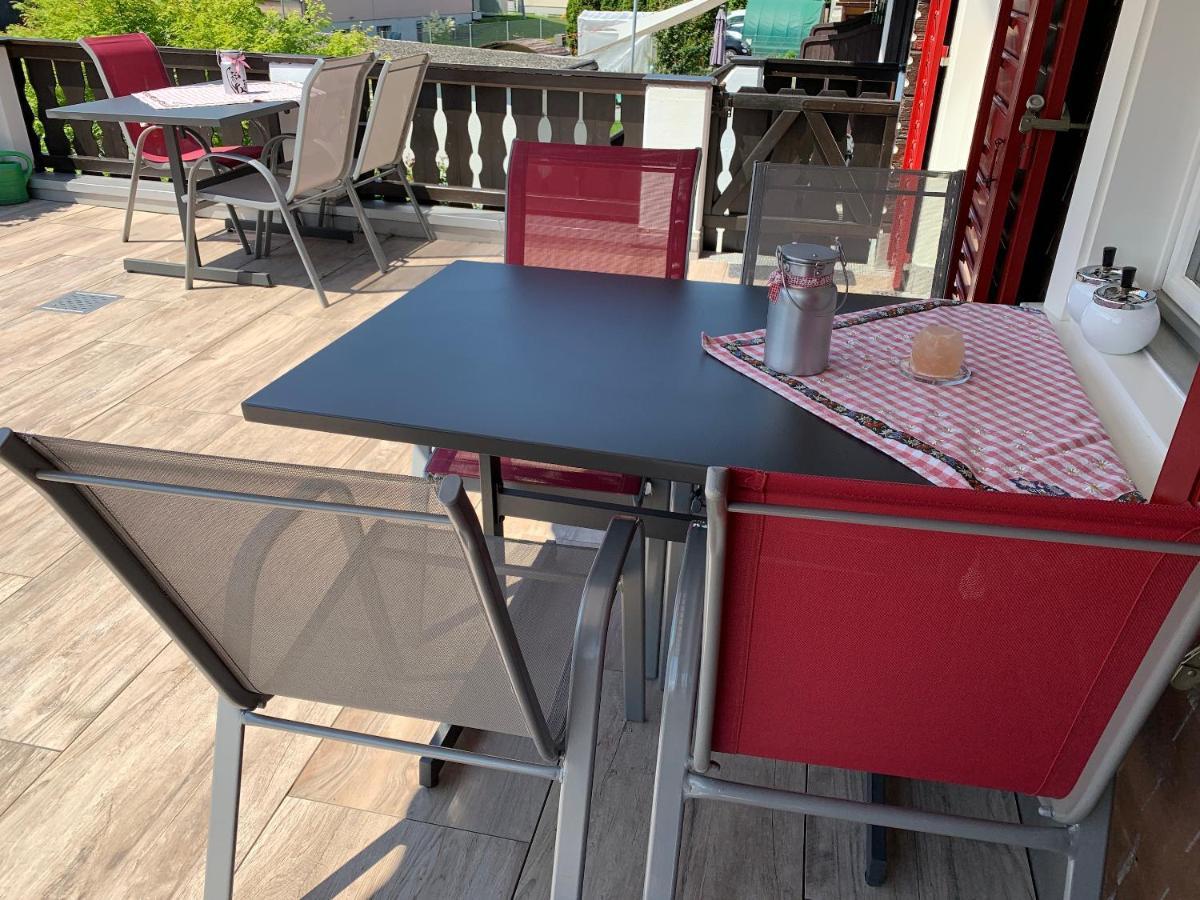 Pension Chalet Charme Siebnen Экстерьер фото